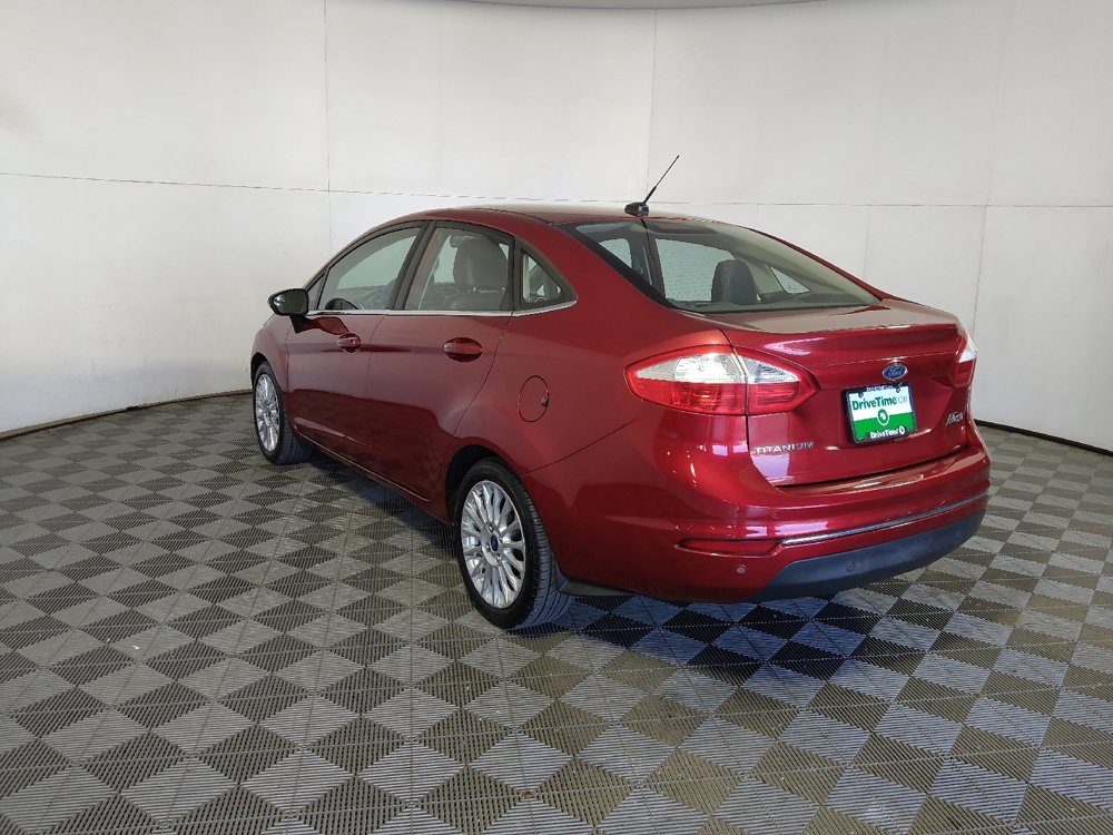 Used 2014 Ford Fiesta Titanium FWD image 5