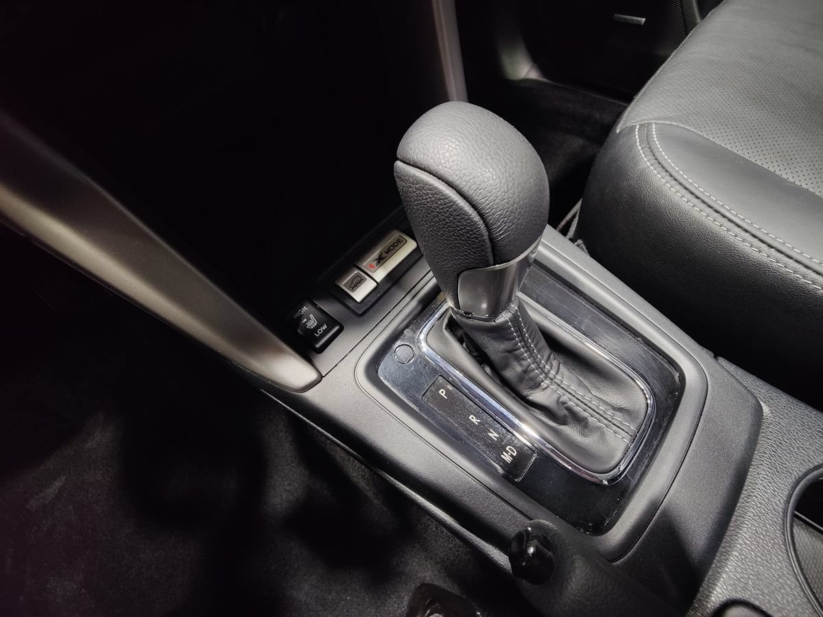Used 2015 Subaru Forester 2.0XT Touring w/ Eyesight & Navigation System AWD/4WD image 29