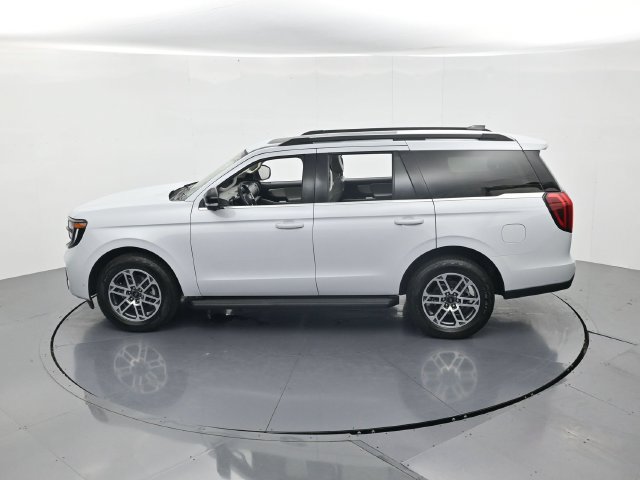 Used 2025 Ford Expedition Active AWD/4WD image 47