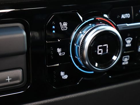 Certified 2023 GMC Sierra 1500 SLT w/ SLT Premium Plus Package image 22