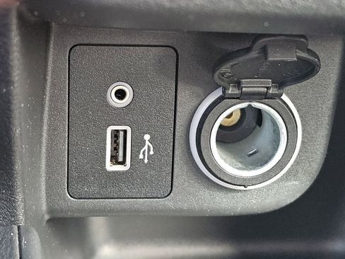 Used 2024 Nissan Kicks S FWD image 15
