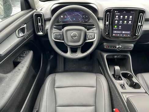 New 2026 Volvo XC40 B5 Core w/ Protection Package Premier AWD/4WD image 26