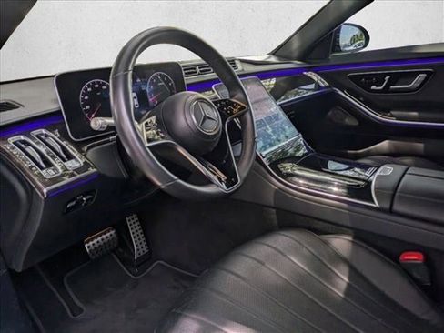 Certified 2023 Mercedes-Benz S 500 4MATIC w/ AMG Line image 9