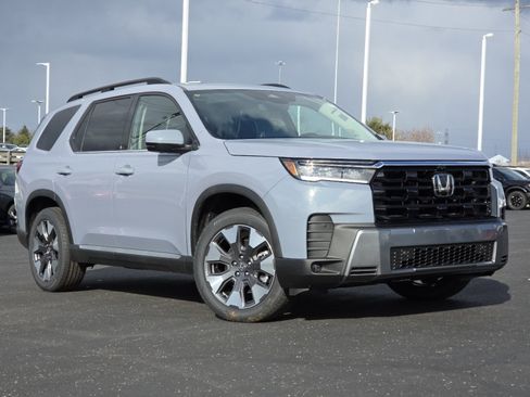 New 2026 Honda Pilot Elite image 2
