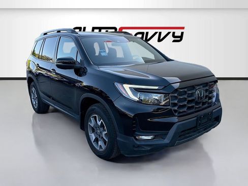 Used 2023 Honda Passport TrailSport image 1
