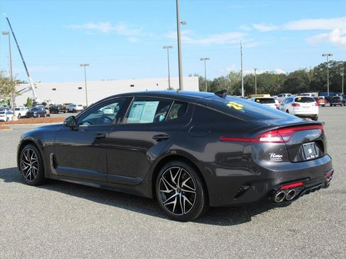 Used 2023 Kia Stinger GT-Line w/ Sun & Sound Package image 4