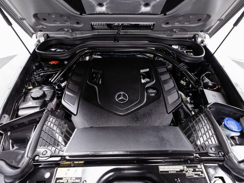 Used 2021 Mercedes-Benz G 550 image 32