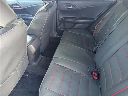Used 2015 Honda Accord Sport image 17