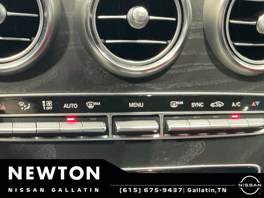 Used 2019 Mercedes-Benz C 300 Sedan image 30