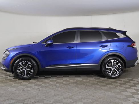 Used 2025 Kia Sportage EX w/ Premium Package FWD image 18