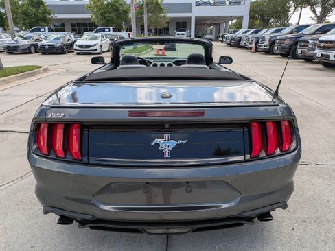 Used 2020 Ford Mustang Premium w/ Equipment Group 201A RWD image 5