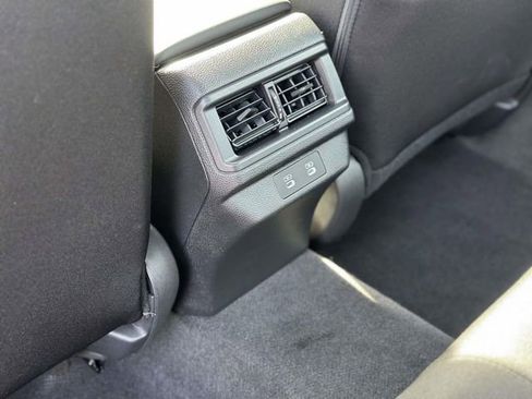 Certified 2025 Honda Accord SE image 10