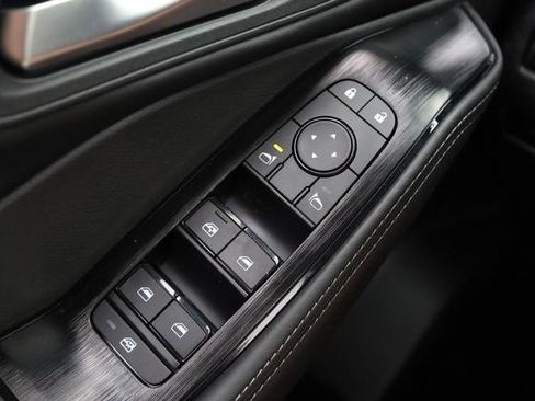 New 2026 Nissan Rogue SV AWD/4WD image 19