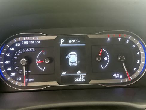 Used 2023 Hyundai Tucson SEL FWD image 16