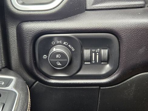 Used 2020 RAM 3500 Laramie AWD/4WD image 22
