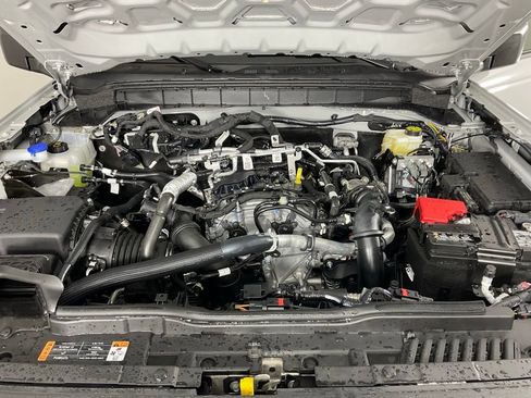 New 2026 Ford Bronco 4-Door w/ Sasquatch Package AWD/4WD image 9