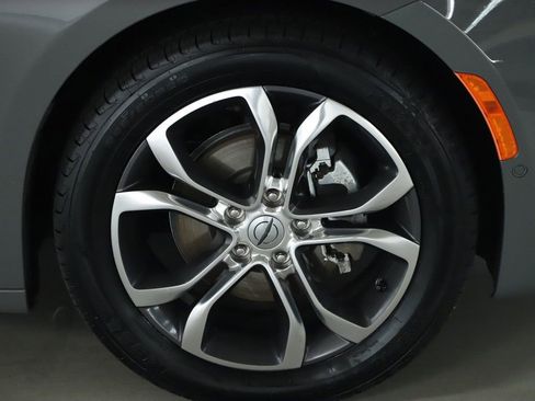 Used 2022 Chrysler Pacifica Pinnacle image 10