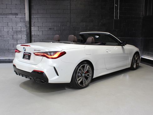 Used 2024 BMW M440i Convertible RWD image 19