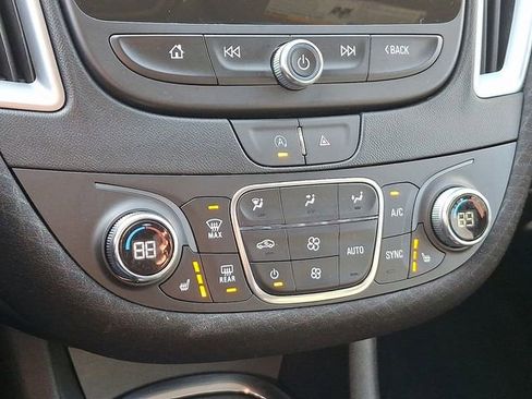 Used 2024 Chevrolet Malibu LT image 15