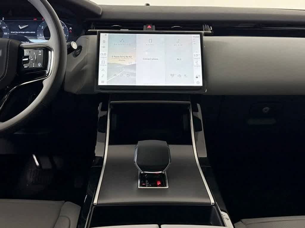 New 2026 Land Rover Range Rover Velar S AWD/4WD image 21