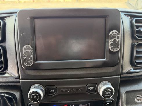 Used 2023 RAM ProMaster 2500 FWD image 19