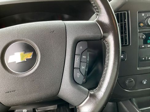 Used 2022 Chevrolet Express 2500 w/ Driver Convenience Package RWD image 23