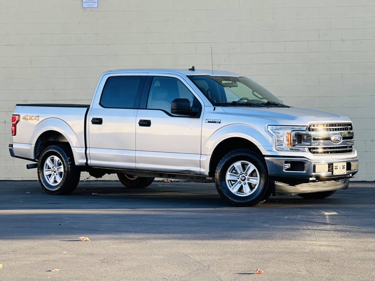 Used 2019 Ford F150 XLT AWD/4WD image 2