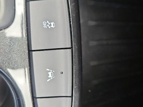 Used 2022 Chevrolet TrailBlazer LT w/ Driver Confidence Package FWD image 25