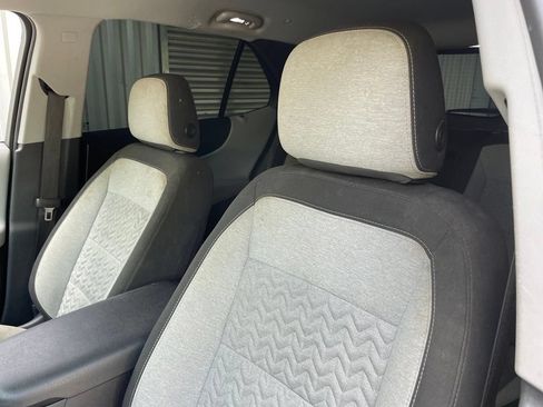 Used 2023 Chevrolet Equinox LT AWD/4WD image 24