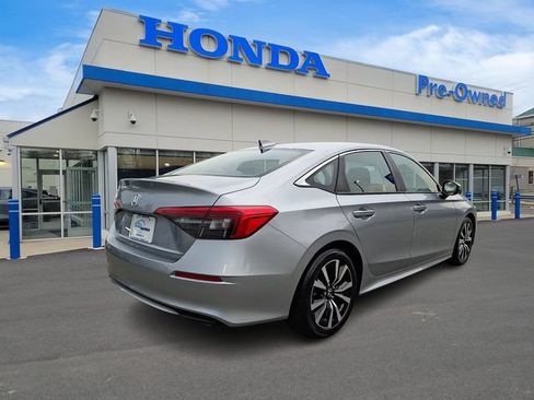 Used 2023 Honda Civic EX image 4