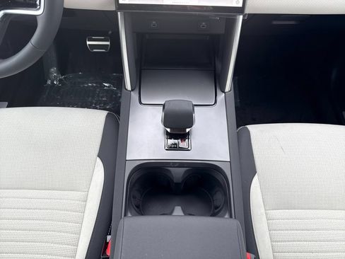 New 2025 Land Rover Discovery Sport Dynamic SE AWD/4WD image 24