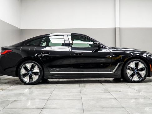 Used 2023 BMW i4 eDrive35 w/ Premium Package image 7