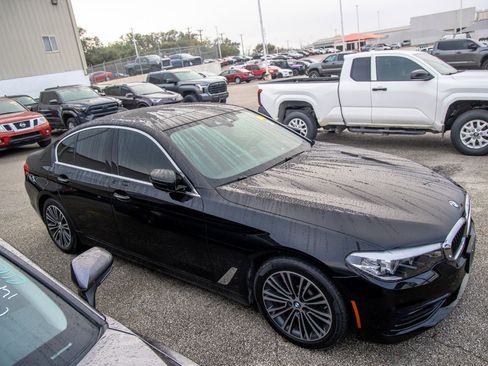 Used 2018 BMW 540i xDrive w/ Luxury Seating Package image 6