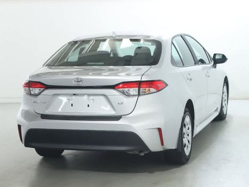 Used 2023 Toyota Corolla LE w/ Carpet Mat Package (TMS) FWD image 44