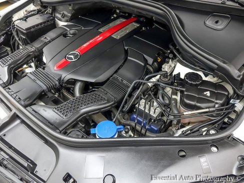 Used 2018 Mercedes-Benz GLE 43 AMG 4MATIC image 40