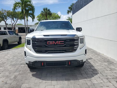 Used 2023 GMC Sierra 1500 AT4 w/ Technology Package AWD/4WD image 2