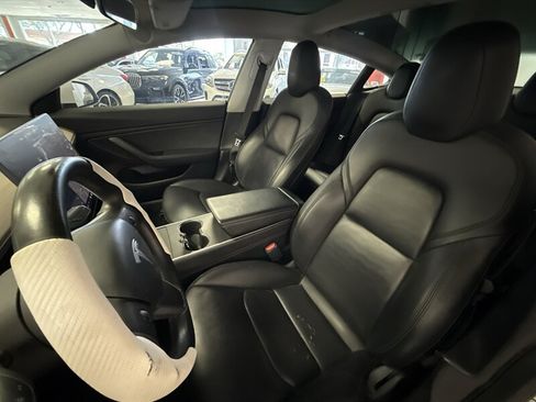Used 2019 Tesla Model 3 Long Range RWD image 14