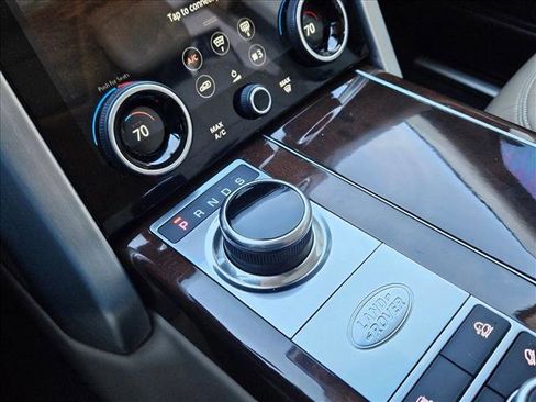 Used 2021 Land Rover Range Rover P525 Westminster Edition LWB image 12