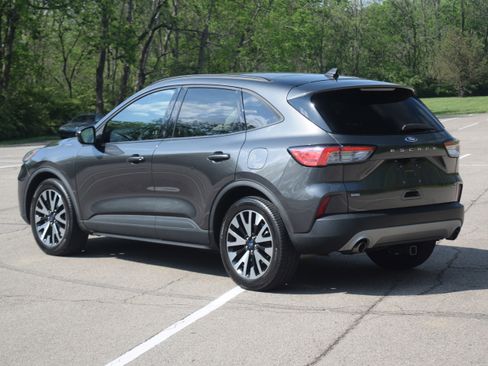 Used 2020 Ford Escape SE Sport FWD image 23