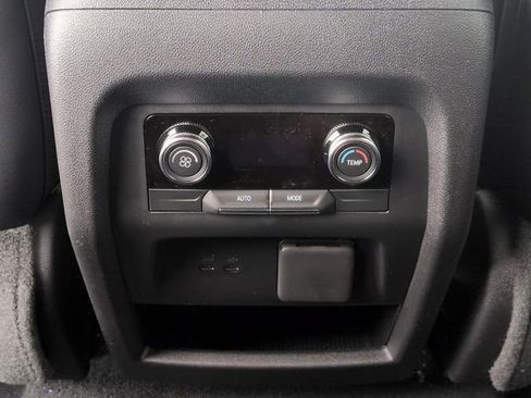 New 2026 Buick Enclave Preferred w/ Power Package FWD image 19