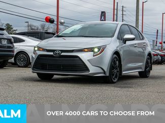 Used 2025 Toyota Corolla LE video 3