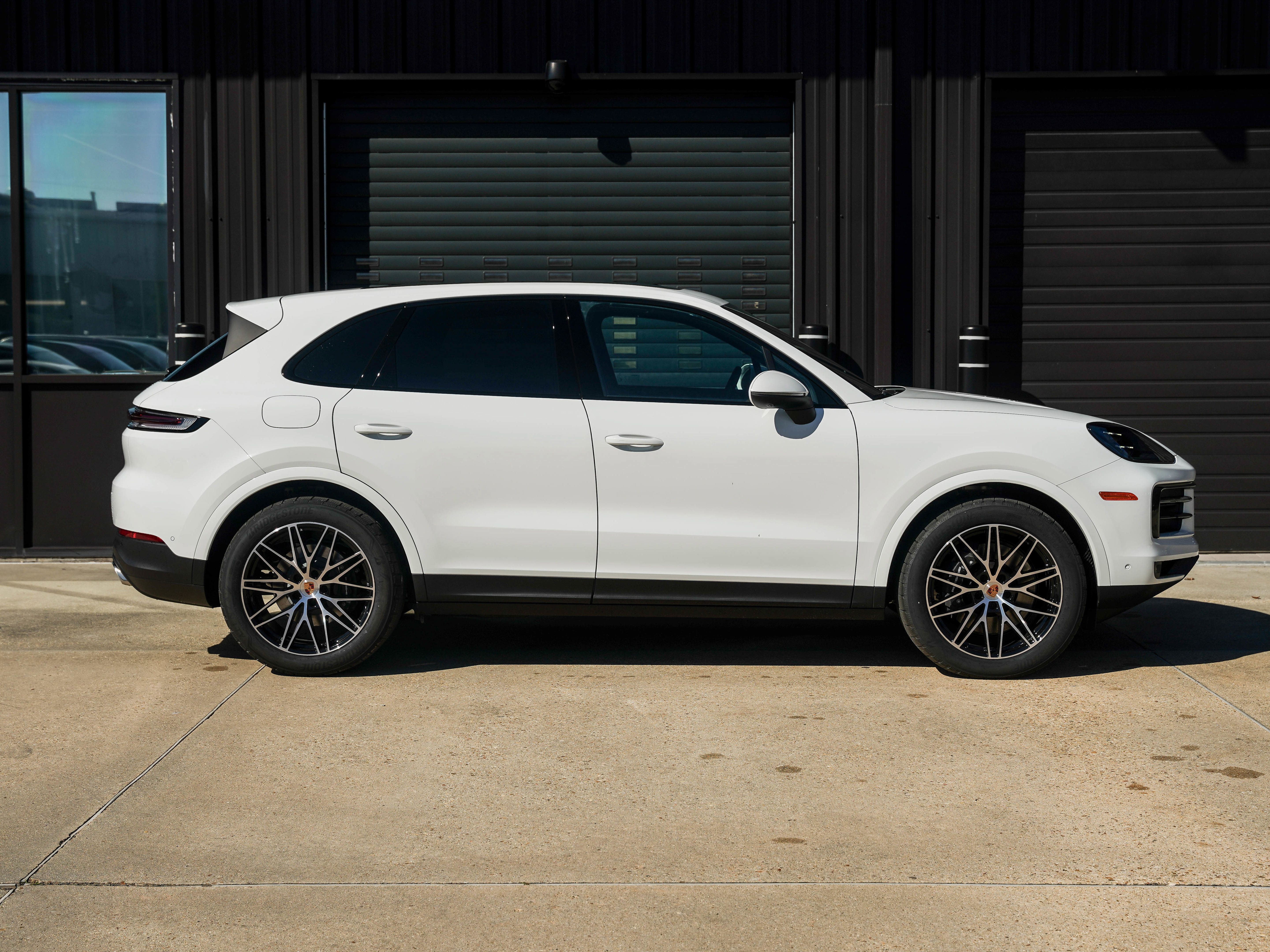 Certified 2026 Porsche Cayenne AWD/4WD image 13