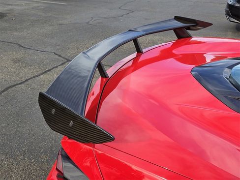 Used 2021 Chevrolet Corvette Stingray Premium Cpe w/ Z51 Performance Package image 13