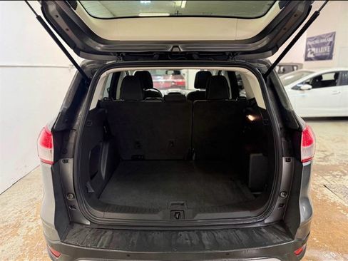 Used 2014 Ford Escape SE w/ Equipment Group 201A image 9