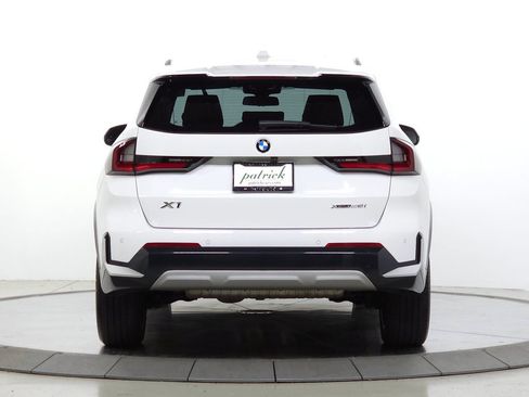 Used 2023 BMW X1 xDrive28i w/ Convenience Package AWD/4WD image 5