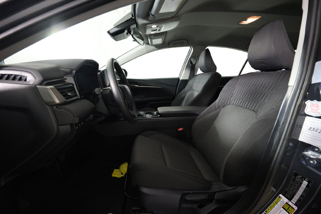 Used 2026 Toyota Camry LE FWD image 14