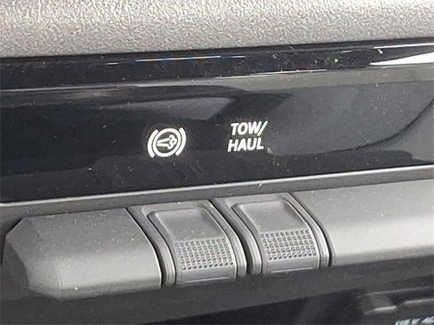 Used 2023 RAM 3500 Tradesman w/ Chrome Appearance Group image 23