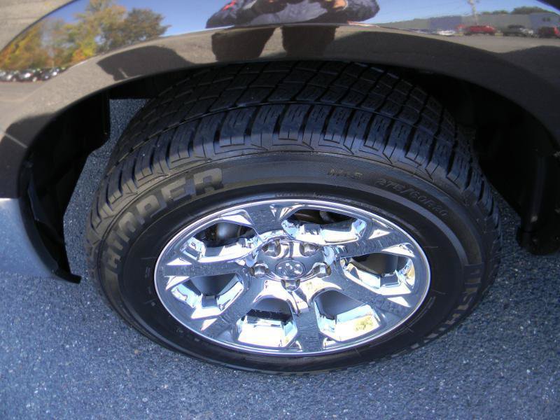 Used 2017 RAM 1500 Laramie AWD/4WD image 24