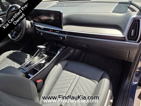 Certified 2025 Kia Sorento SX Prestige AWD/4WD image 21