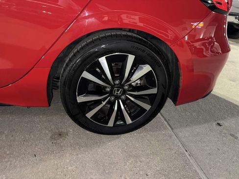 Used 2024 Honda Civic EX-L image 35